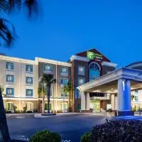 Holiday Inn Express & Suites Florence I-95 at Hwy 327 by IHG, hotell i Florence