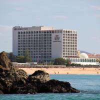 Crowne Plaza Vilamoura - Algarve, an IHG Hotel, hotel di Vilamoura