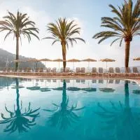 Grupotel Imperio Playa, ξενοδοχείο σε Sant Joan de Labritja