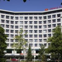 Crowne Plaza Helsinki - Hesperia, an IHG Hotel, готель в районі Taka-Töölö, у Гельсінкі