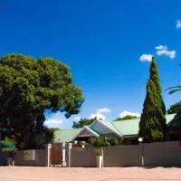 Monacco Guest house, hotelli kohteessa Bronkhorstspruit