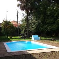 Casa com piscina privada em Valença By MyStay, hotel in Valença