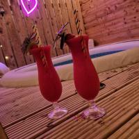 The Rose Garden Room - self contained studio, hotel in Ballycastle