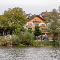 Landgasthof Moser & Restaurant Bootshaus, hotel v destinácii Windorf
