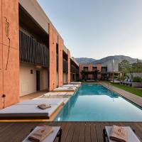 Pilot Amphora Boutique Hotel "Adults Only", hotel in Georgioupolis