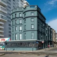 West Beach Hotel Brighton, hótel í Brighton & Hove