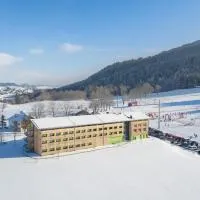 Explorer Hotel Neuschwanstein, hotell i Nesselwang