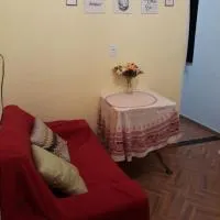 Kitnet novo, completo com AR, 10km da Igreja do Bonfim e 13km do Pelourinho, Centro., hotel u gradu Salvador