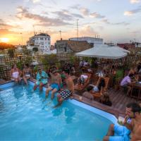 Oasis Backpackers' Palace Seville