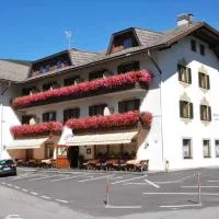 Hotel Urthaler, hotel em Dobbiaco