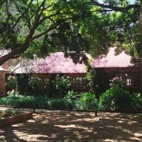Critchley Hackle Dullstroom Leisure, hotel in Dullstroom