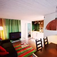 Stayin Borgafjäll -Tuffa Lillstugan -Mysigt centralt bakom hotellet, מלון בBorgafjäll