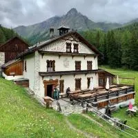 Hof Zuort, хотел в Зент