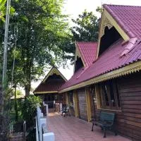 Hotel Siblanburi Resort، فندق في ماي هونغ سون