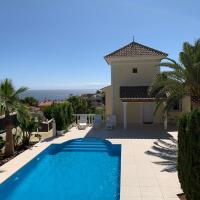 Beautiful villa with amazing view and private pool