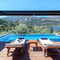 Villa Naya, &xi;&epsilon;&nu;&omicron;&delta;&omicron;&chi;&epsilon;ί&omicron; &sigma;&tau;&omicron; &Gamma;έ&nu;&iota;