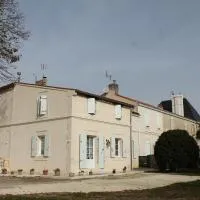 Allas-Bocage में, होटल Gîte du Château