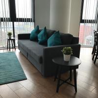 Lapwing - Fabulous panoramic city views, 12th Floor 2 bed city centre apartment, Perfect for work or leisure! Sleeps up to 6