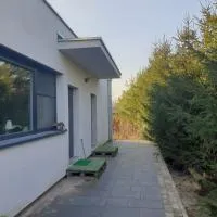 Maly apartament w zieleni blisko jeziora, hotel a Środa Wielkopolska