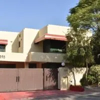Safari Club 2 Bahria Town, hotel di Rawalpindi