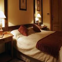 Hotel Casbas, hotel em Senegüé