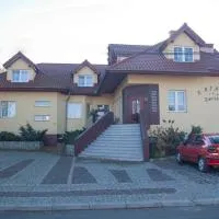 Zajazd Zacisze, hotel v destinaci Żary