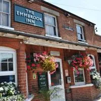 The Emmbrook Inn Hotel，沃金漢的飯店
