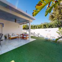 Villa Juan Miguel by Family Homes, hotell i Les Marines Beach, Denia