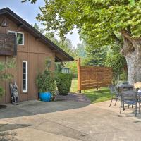 Modern Entertainment Getaway Off Sacramento River!, hotel near Redding Municipal Airport - RDD, Anderson