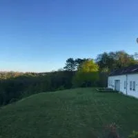 Domaine des Grattières, hotel a Hermonville