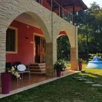 Casa Relax, hotelli kohteessa Sânâteşti