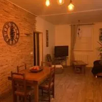 gîte de nonna, hotel v destinaci Givet