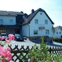 Pension Löffler, ξενοδοχείο σε Steinbach am Wald