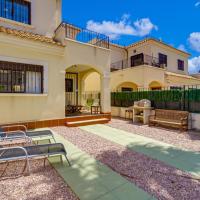 Huge Holiday Home in Torrevieja with Swimming Pool