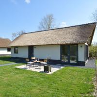 Tranquil Holiday Home in Alphen Chaam with Stables, hotel in Alphen