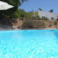 Perfect Villa in Alcoba a with Pool Terrace Garden tourist attractions, hotel in Alcobaça