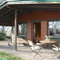Cozy holiday home in Muhlbach with Forest Nearby, hotel in Neuenstein
