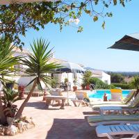 All houses are located in a finely restored Quinta