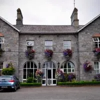 Highfield House Guesthouse, hotel u gradu 'Trim'