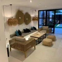Aparthotel El Cargol, viešbutis mieste L' Escala