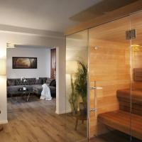Private Spa LUX with Whirlpool and Sauna in Zurich，蘇黎世Höngg的飯店