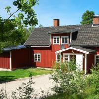 Four-Bedroom Holiday home in Mellerud