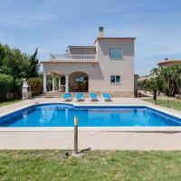 Magnificent Villa in Sant Pere Pescador with Private Pool