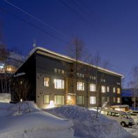SnowDog Village, hotel in Niseko Village Ski Area, Niseko