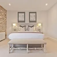 Tithe Barn - Self Check In Hotel, готель у місті Кокермут