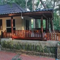 Baan Maka Nature Lodge, hotel di Kaeng Kachan