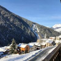 Chalet de 3 chambres a Peisey Nancroix a 500 m des pistes avec terrasse et wifi