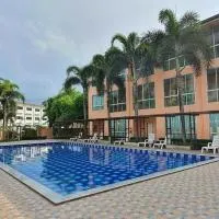 The Victory Hotel, hotel em Ban Muang Daeng