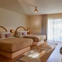 The Capri Hotel, hotel Ojaiban