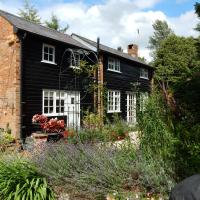 The Stables, hotel in Mursley